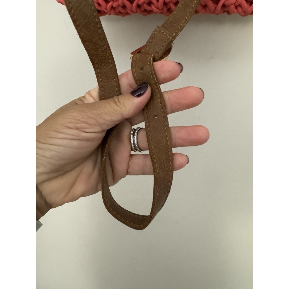 Sigrid Olsen knit boho bag Coral Macrame Crossbody With Brown Wood Handle - Picture 5 of 8